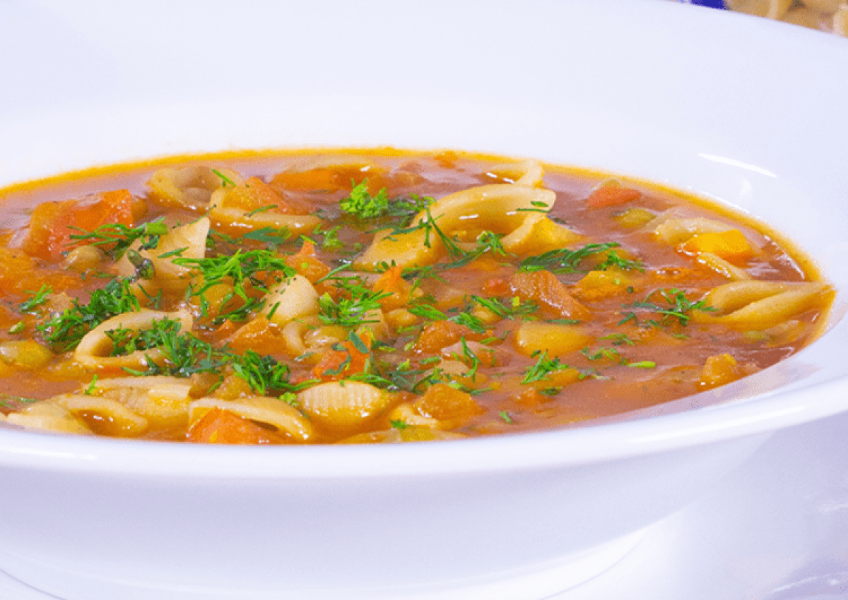 Sopa Minestrone con conchas Doria_banner (1) (1) (1)