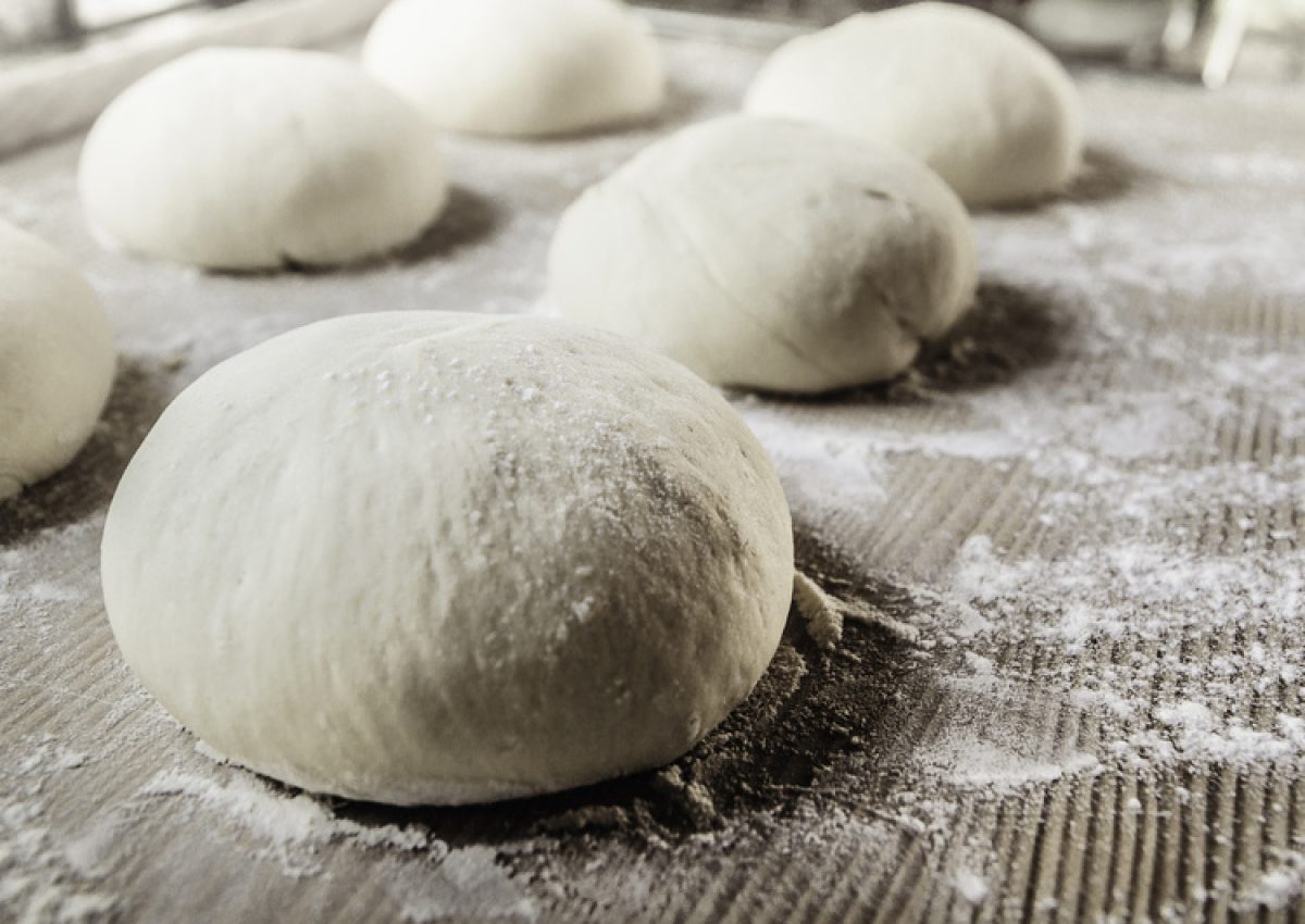 ¿Cómo preparar masa para pizza?
