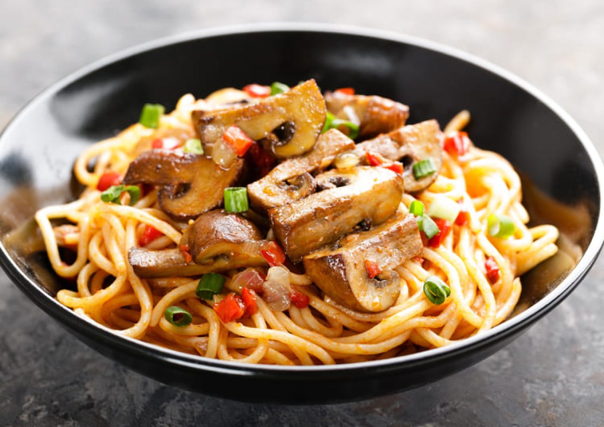 doria-spaghetti-con-salchichas-en-salsa-pomodoro-banner (1) (1) (1)